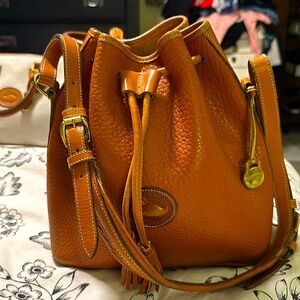 Vintage Dooney & Bourke drawstring